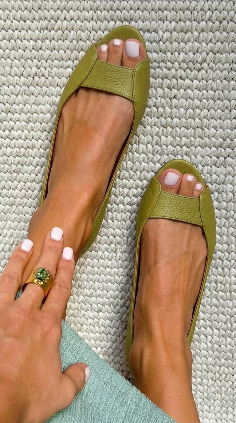 Adelina — Sandalias Doradas Comfort Chic