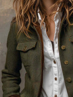 Dolores — Blazer de Sarga con Ribete en Contraste