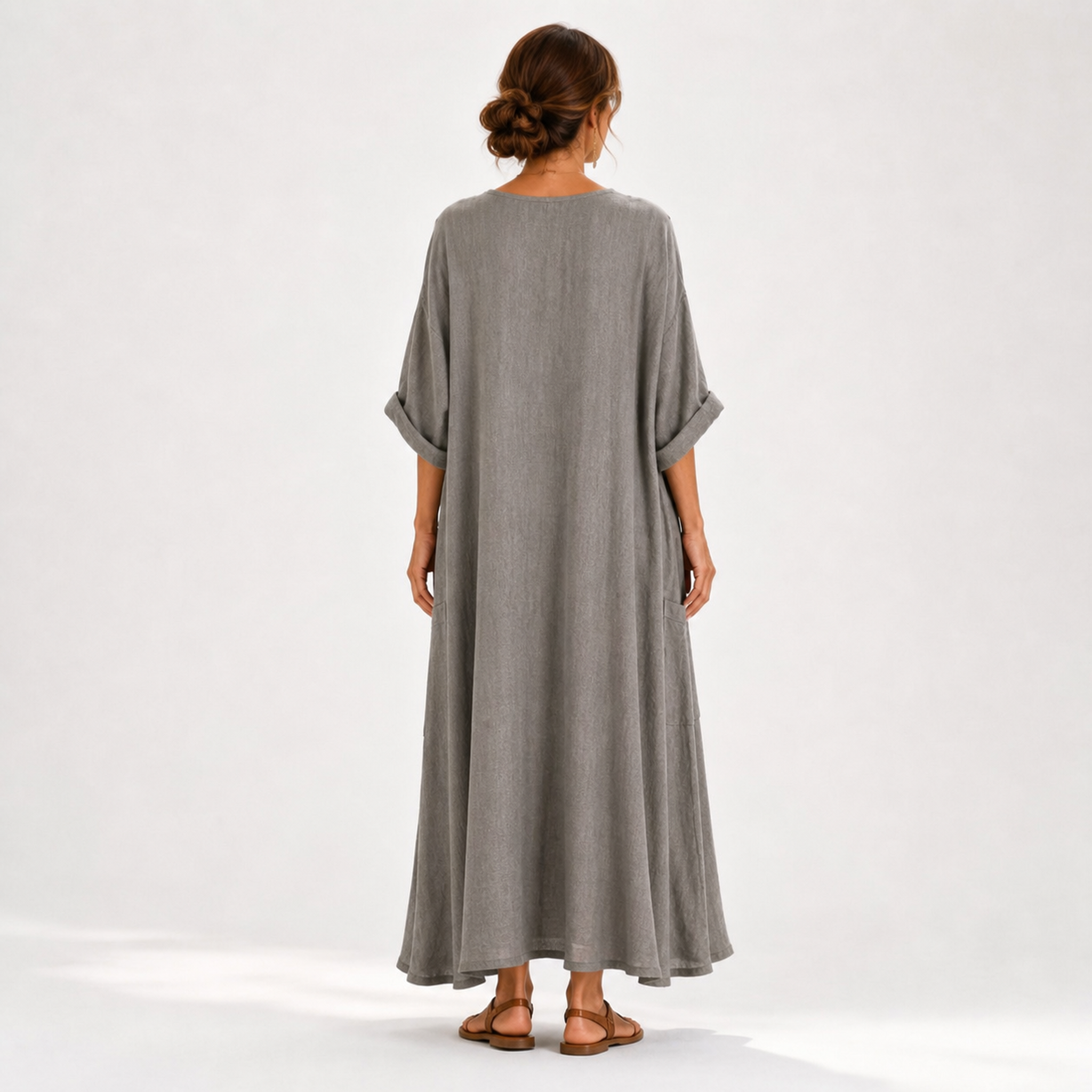 Valentina  —  Caftán Gris Liso