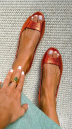Adelina — Sandalias Doradas Comfort Chic