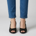Sofía — Elegancia Dorada de Verano