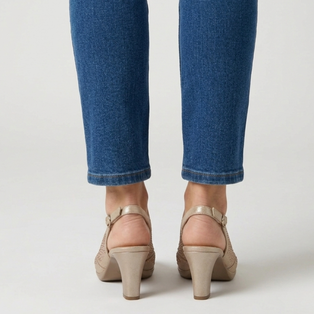 Sofía — Elegancia Dorada de Verano