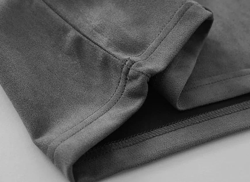 Nova — Camiseta Oversize Costuras Contraste