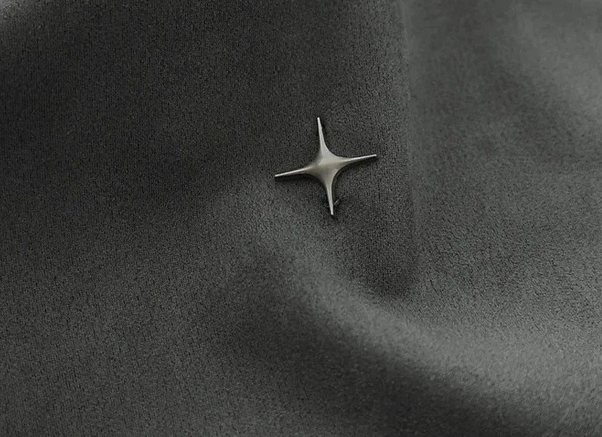 Nova — Camiseta Oversize Costuras Contraste