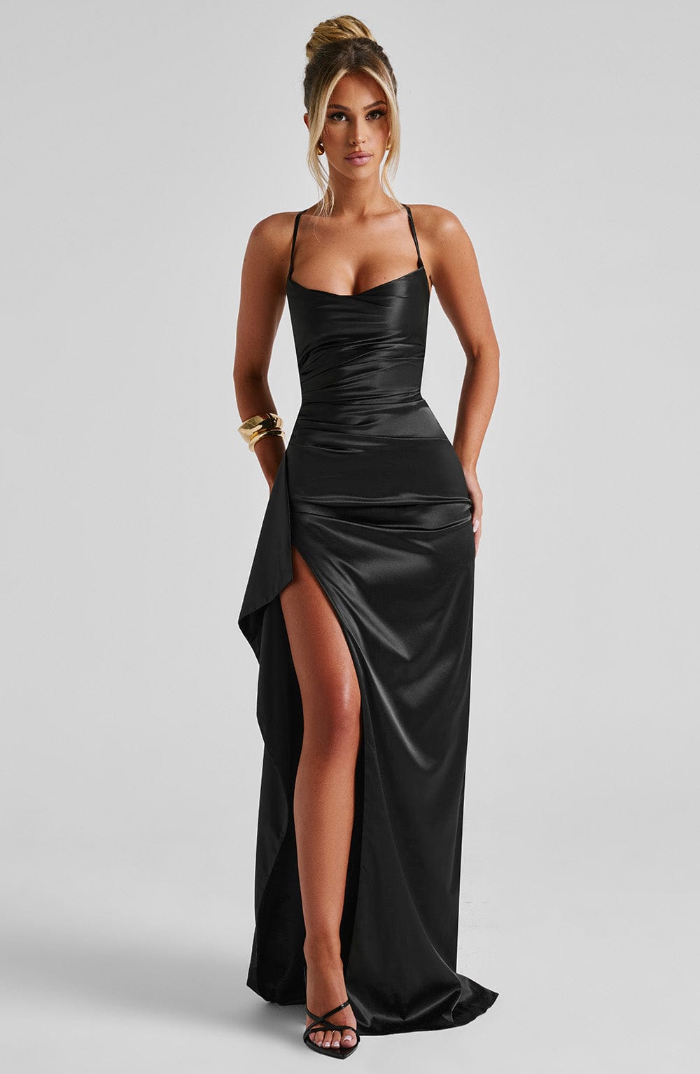 Helena — Vestido Maxi