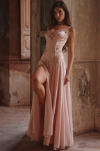 Larissa — Vestido Maxi con Pedrería Cosida a Mano